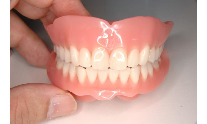 入れ歯 の 上手 な 歯科